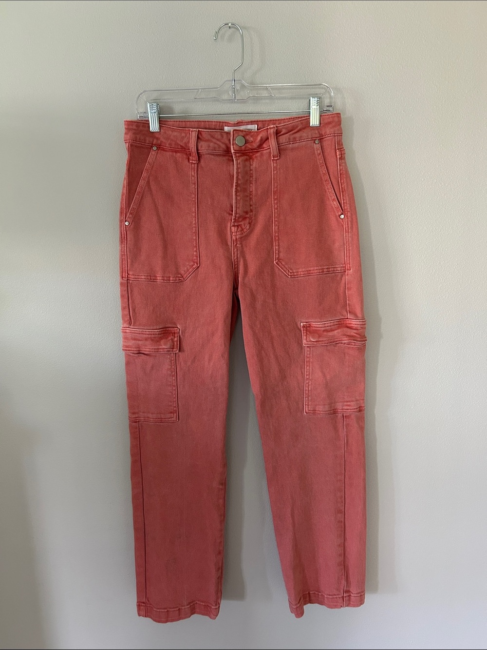 Risen jeans women’s Cargo pocket denim in faded Coral Red size 11